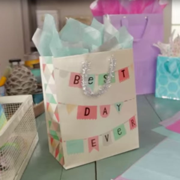 How to Put Tissue Paper in a Gift Bag