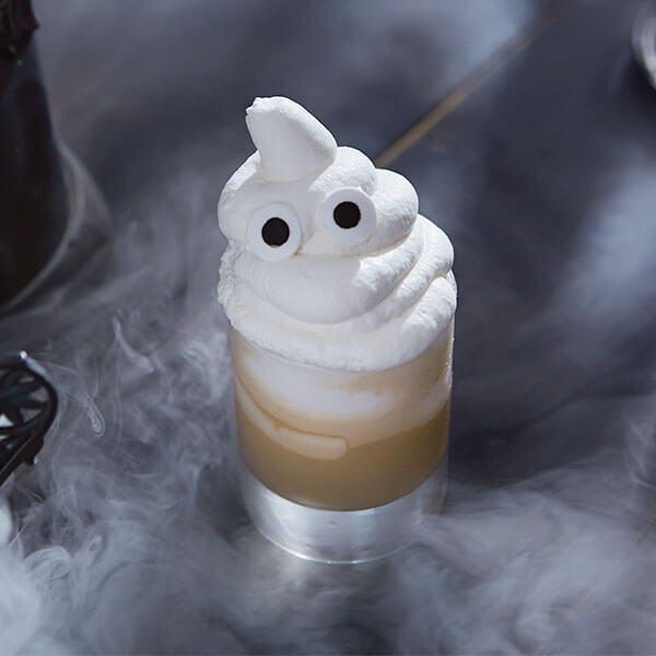 The shiver maker Halloween cocktail that looks like a ghost.