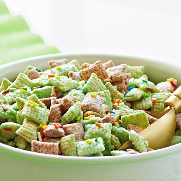 Rainbow crunch snack mix recipe