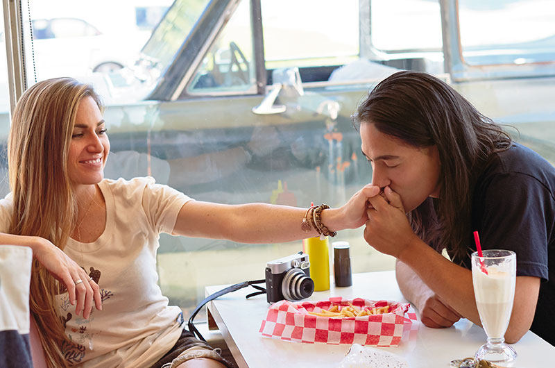 Anniversary date ideas: 7 Creative memories to make together