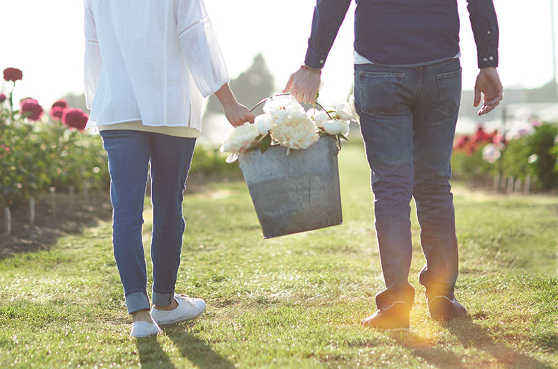 Anniversary date ideas: 7 Creative memories to make together